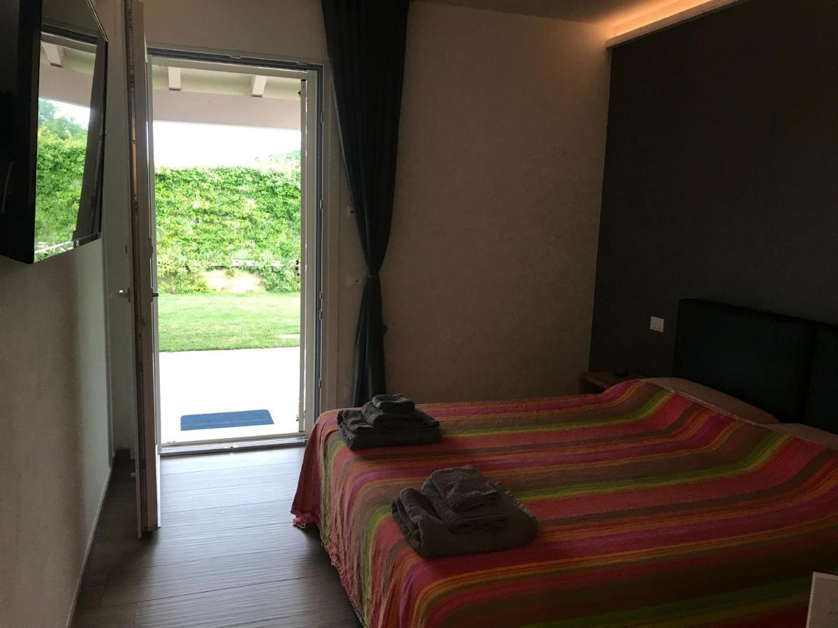 Dimora Aurora Hotel Pastrengo Eksteriør billede